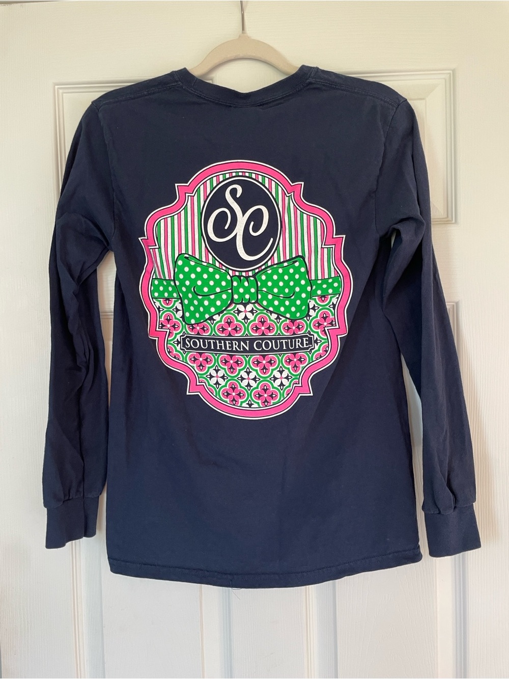 Women’s Navy Long SleeveTee with Bow Graphics S